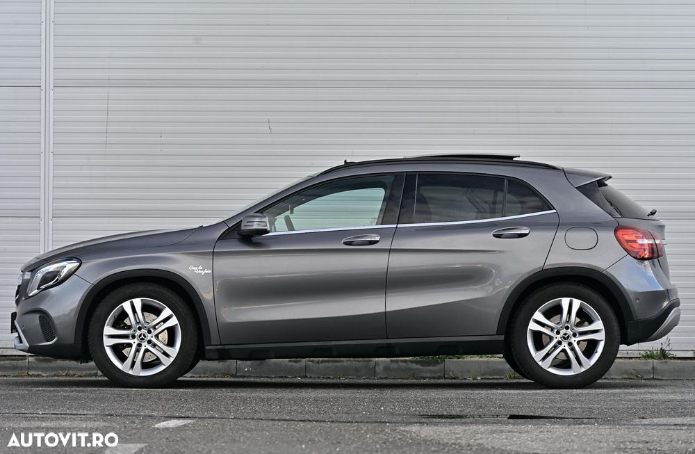 Mercedes-Benz GLA - 3