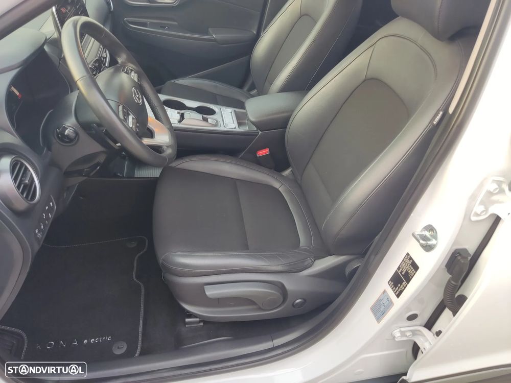 Hyundai Kauai Premium - 24