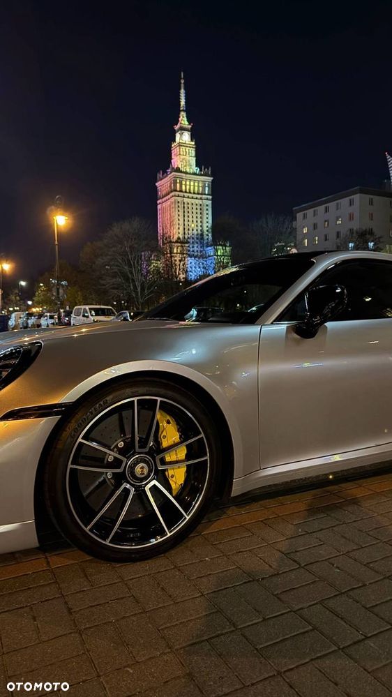 Porsche 911 Turbo S - 14