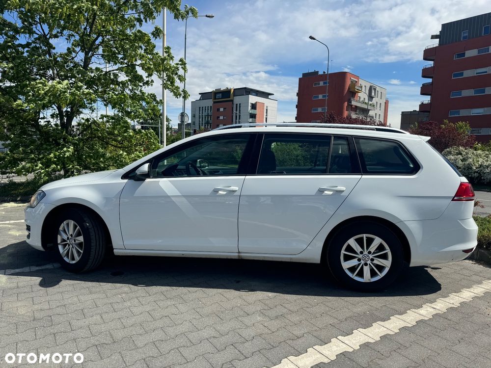 Volkswagen Golf 1.6 TDI BlueMotion Technology Comfortline - 5