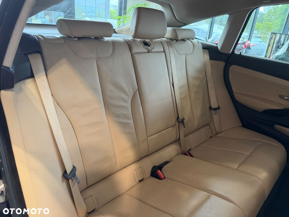 BMW Seria 3 320i GPF Luxury Line Purity sport - 11
