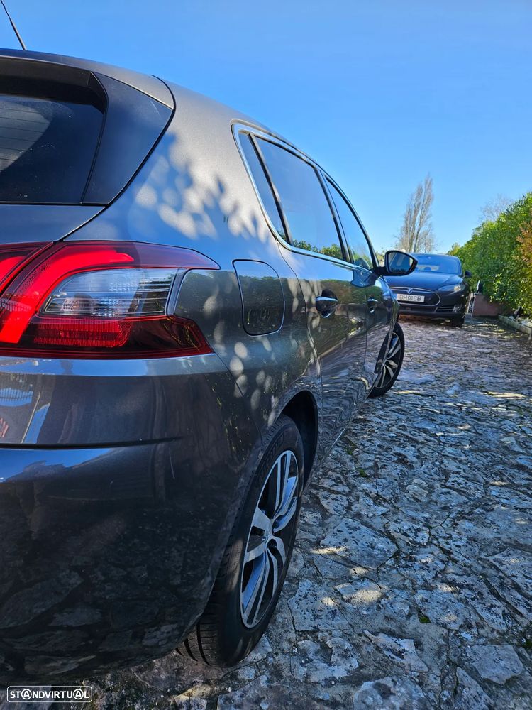 Peugeot 308 PureTech 110 Stop & Start Allure - 5