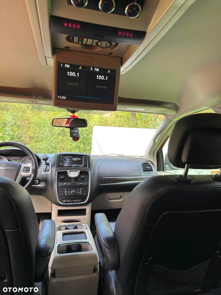 Chrysler Town & Country 3.6 Touring - 9