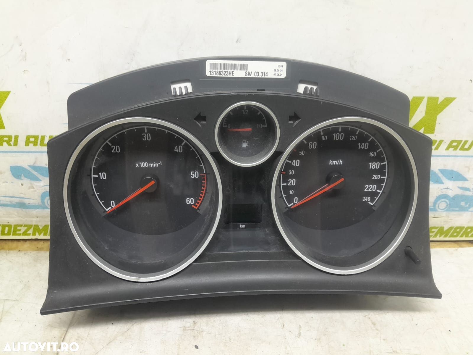 Ceasuri de bord 13186323H Opel Astra H [2004 - 2007] 1.7 cdti Z17DTH - 1