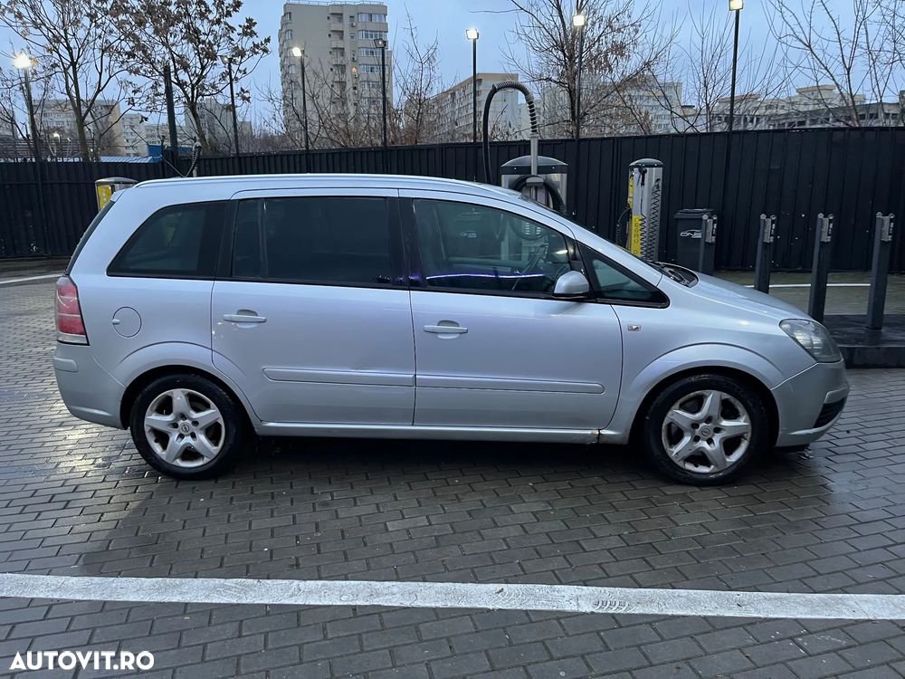 Opel Zafira 1.9 CDTI - 2