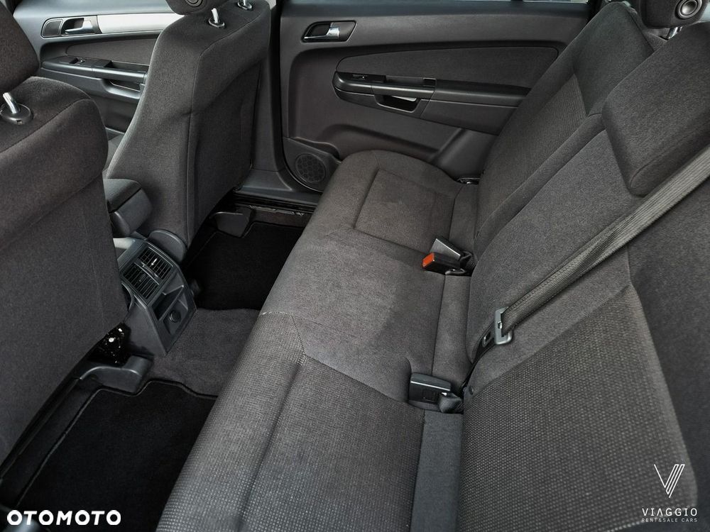 Opel Zafira 1.8 Family Plus - 25