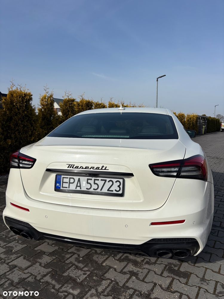 Maserati Ghibli - 6