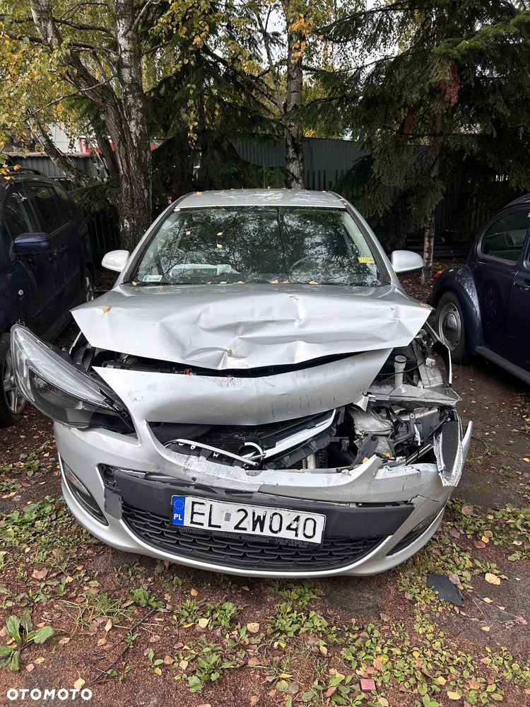 Opel Astra - 2