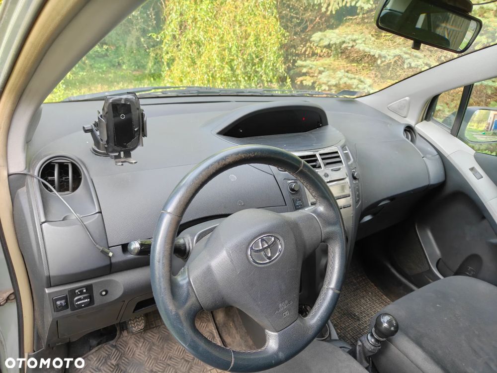 Toyota Yaris 1.4 D-4D Luna EU5 - 20