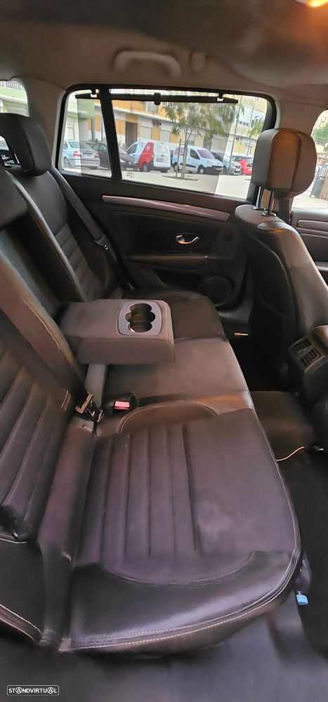 Renault Laguna Break 1.5 dCi SE Black Line 110g - 3