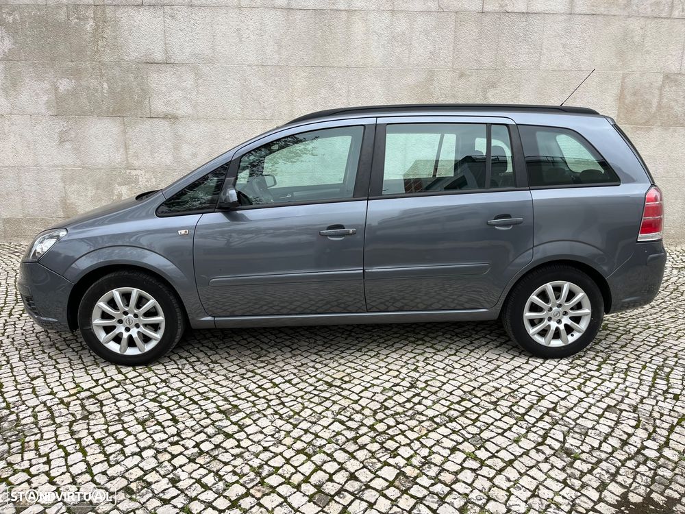 Opel Zafira 1.9 CDTi Enjoy - 20