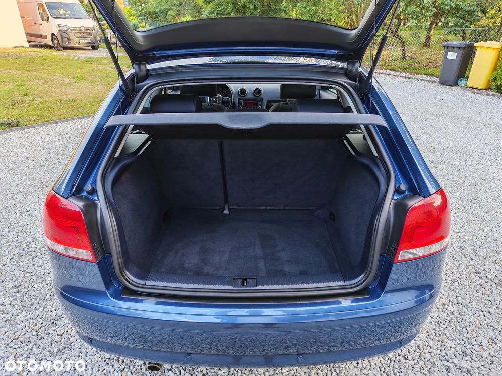 Audi A3 3-drzwiowe 1.6 Limited Edition - 16