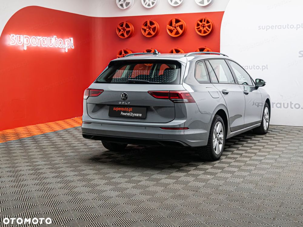 Volkswagen Golf - 7