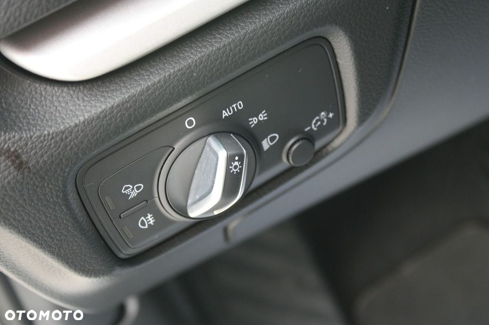 Audi A3 Sportback - 16