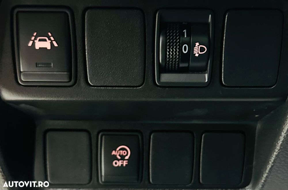 Nissan Qashqai 1.5 DCI N-WAY - 13