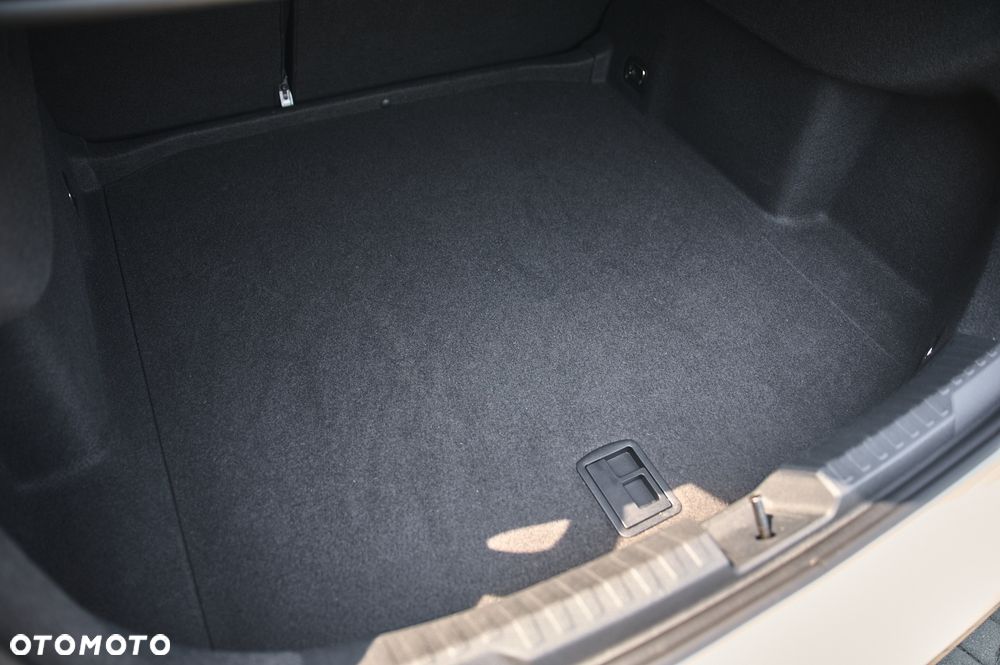 Audi A3 Limousine 35 TFSI mHEV S Line S tronic - 23
