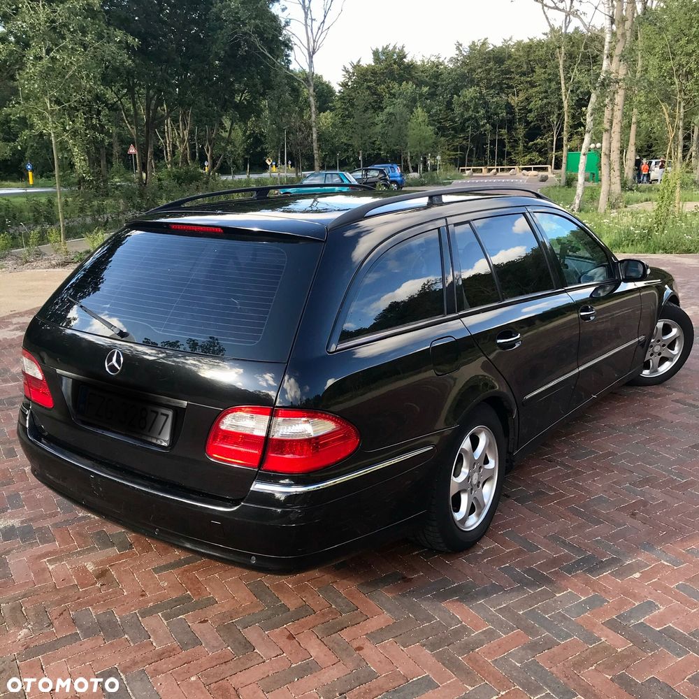 Mercedes-Benz Klasa E 320 CDI T Avantgarde - 9