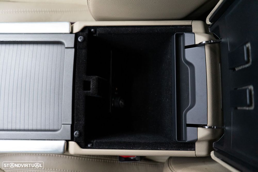 Land Rover Range Rover Evoque 2.2 TD4 Dynamic - 32