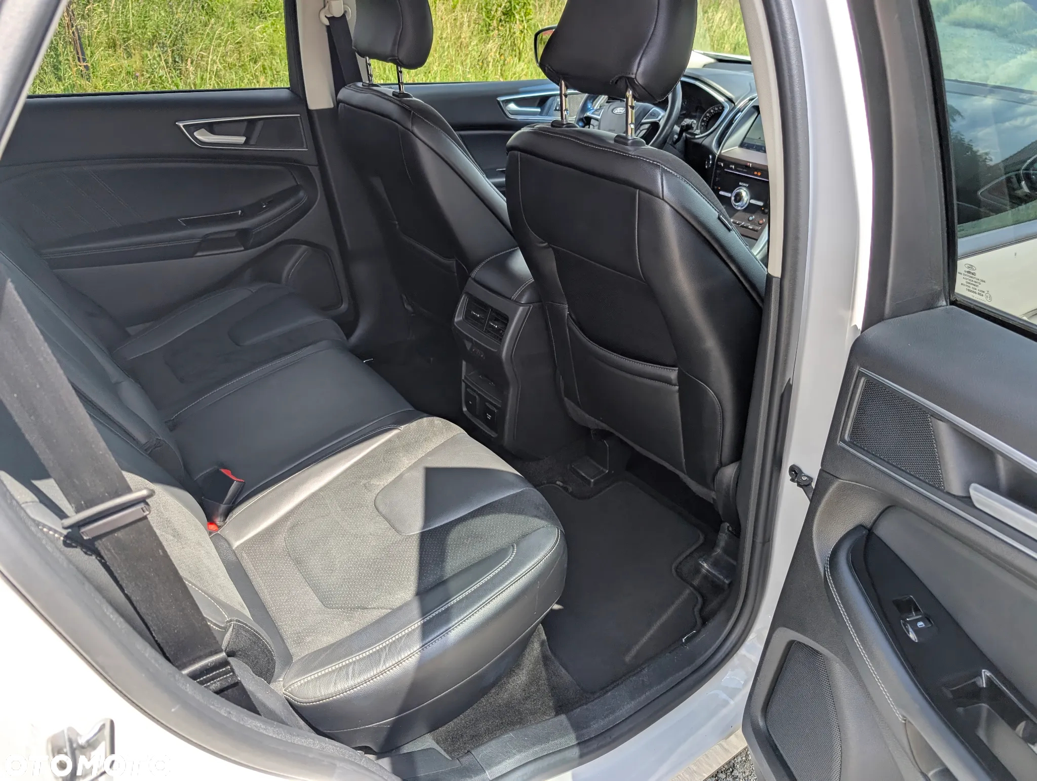 Ford Edge 2.0 TDCi Twin-Turbo 4WD ST-Line - 17