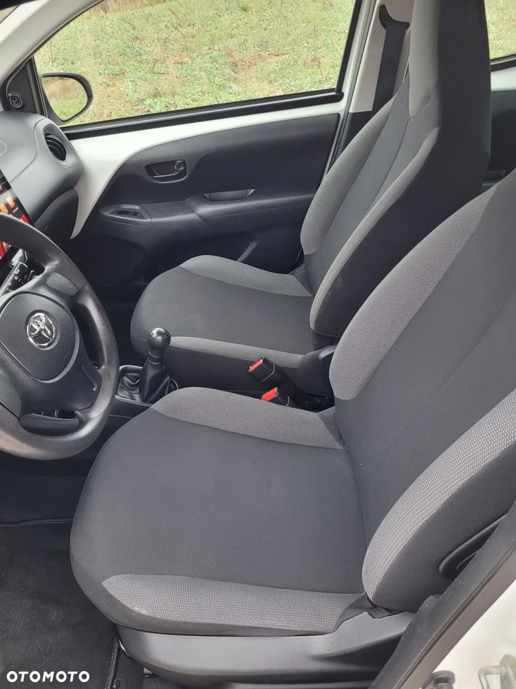 Toyota Aygo 1.0 VVT-i Color Edition - 15