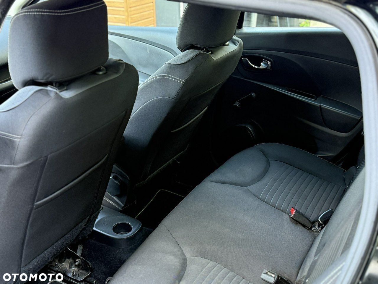 Renault Clio - 15
