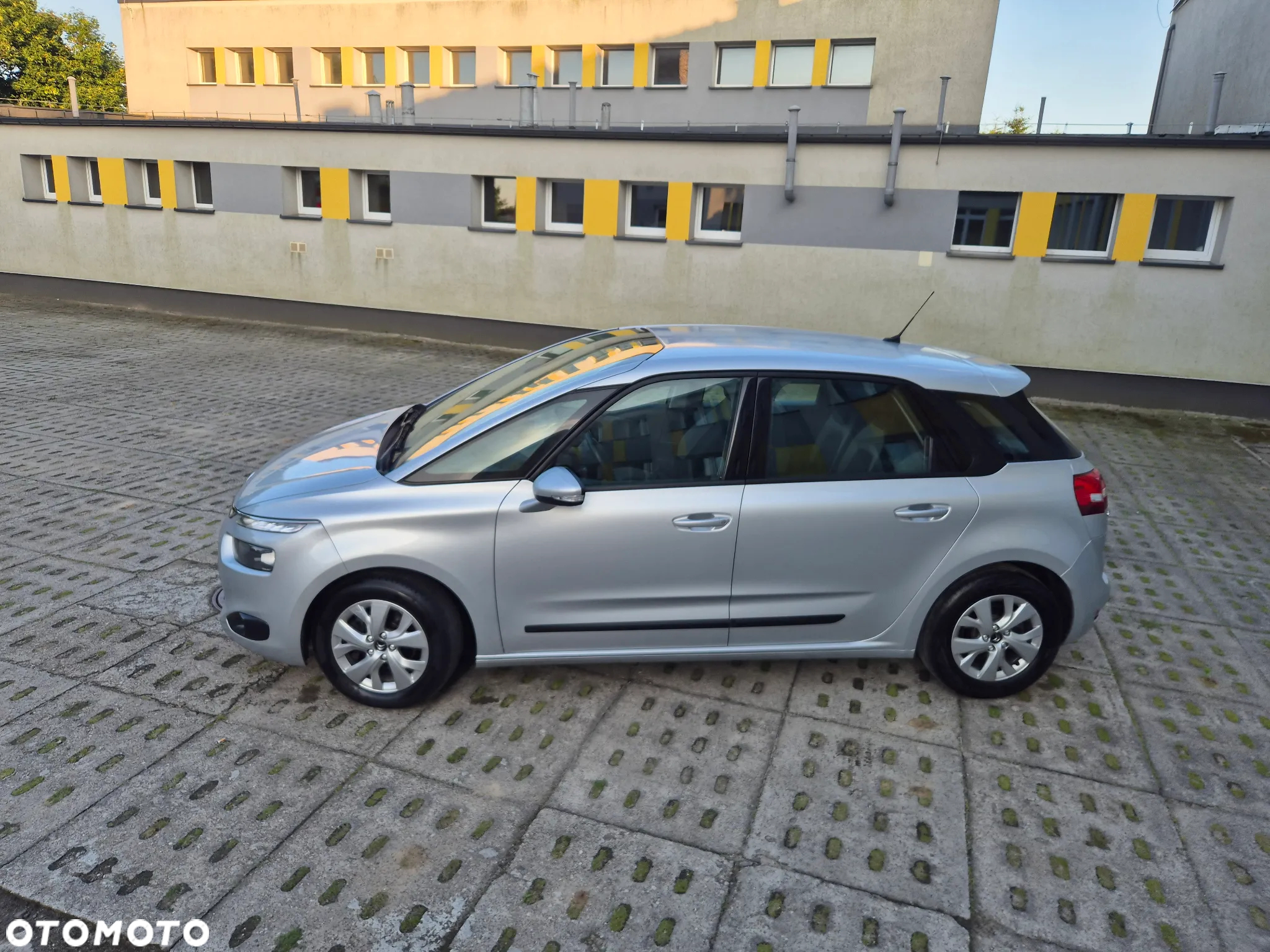 Citroën C4 Picasso 1.6 e-HDi Intensive ETG6 - 6