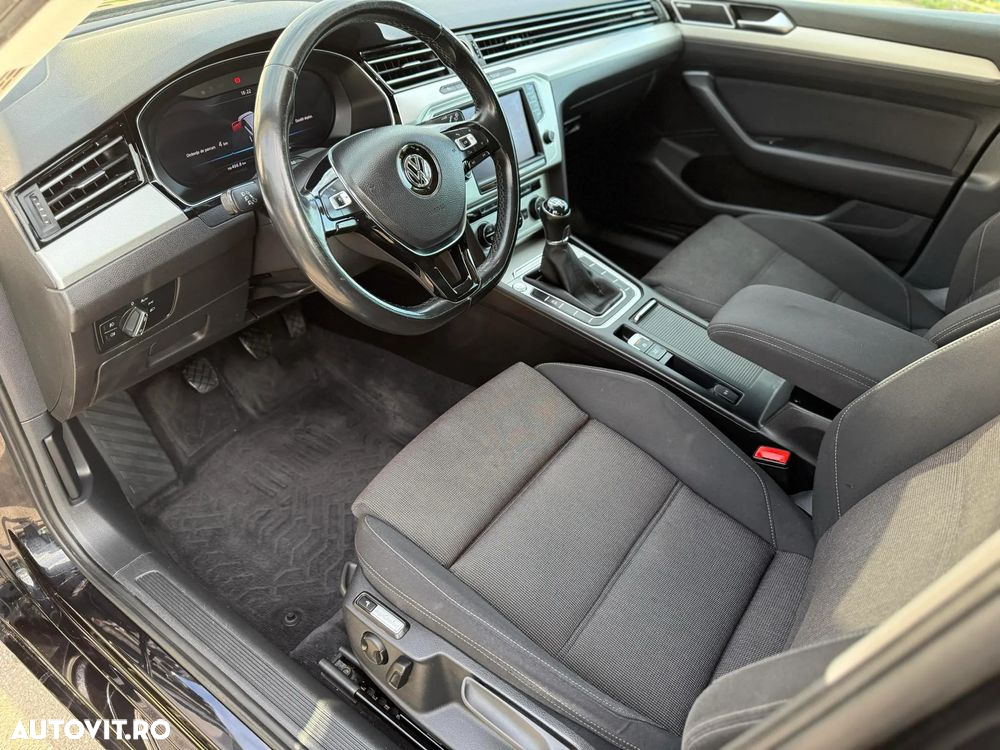Volkswagen Passat Variant 2.0 TDI Comfortline - 8
