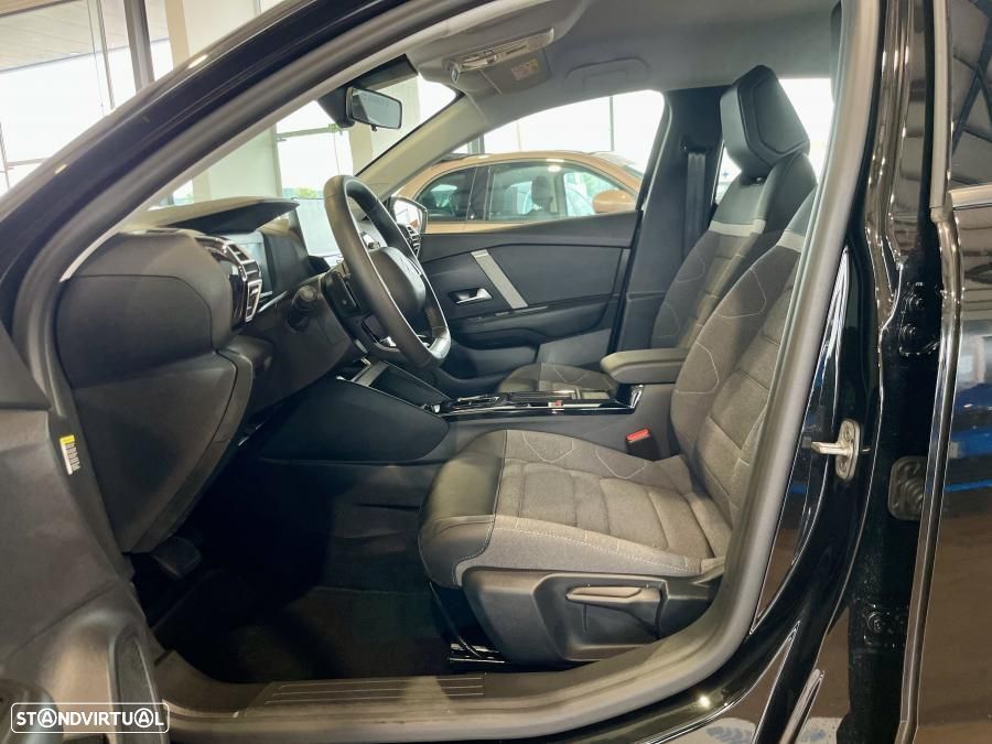 Citroën C4 X 1.2 PureTech Plus EAT8 - 8