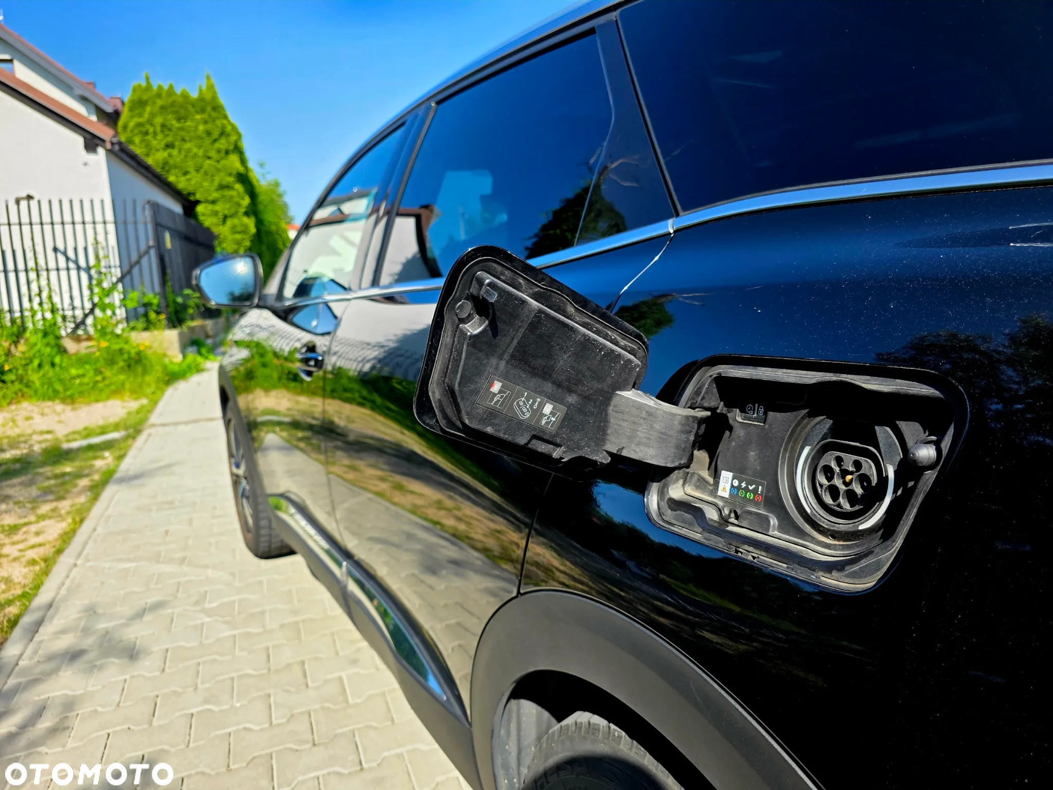 Peugeot 3008 1.6 PureTech Hybrid4 PHEV GT Pack S&S EAT8 - 24
