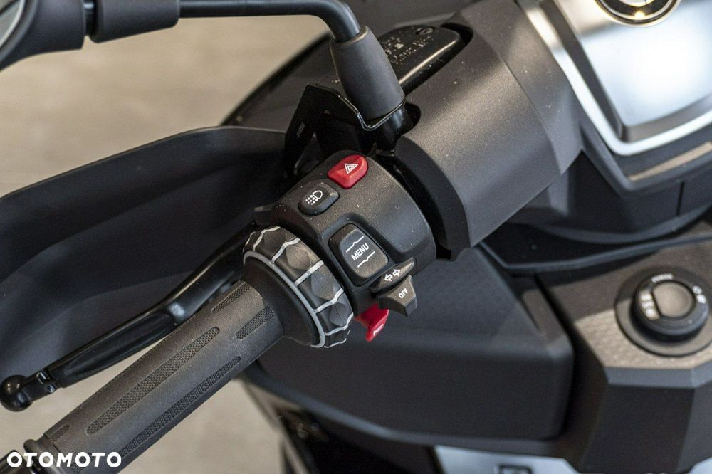 BMW C 400 GT - 11
