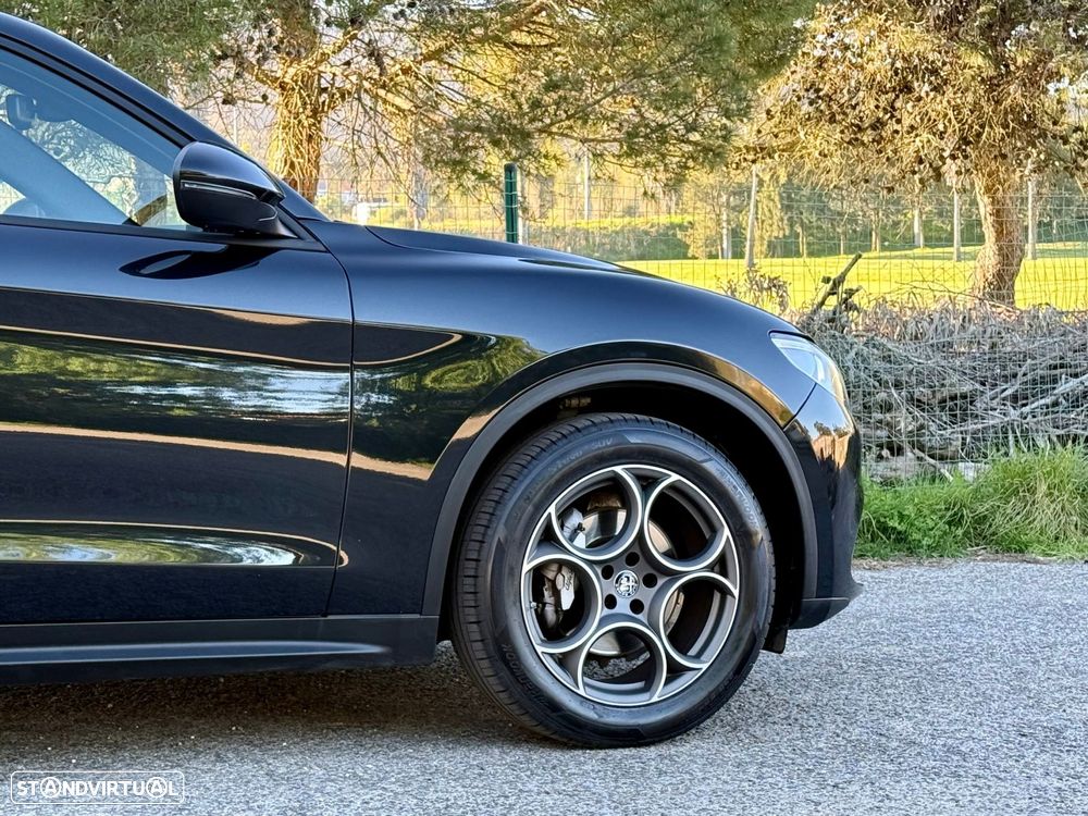 Alfa Romeo Stelvio 2.2 D Sprint Q4 AT8 - 22