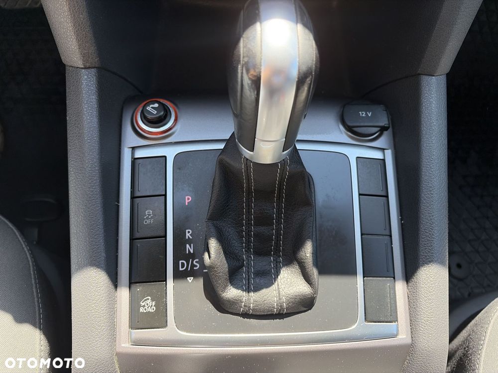 Volkswagen Amarok - 18