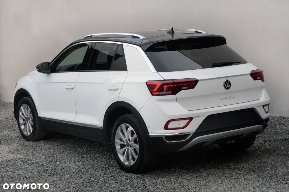 Volkswagen T-Roc - 13