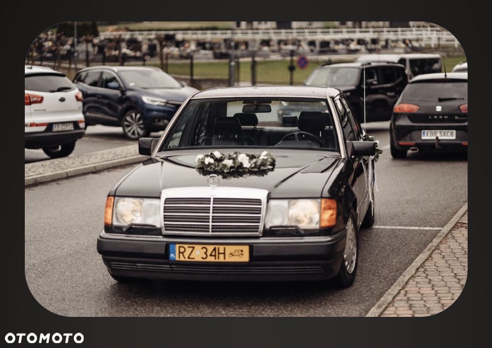Mercedes-Benz Klasa E - 1