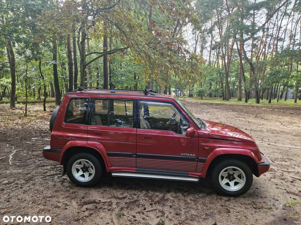 Suzuki Vitara 1.6 JX Long - 2