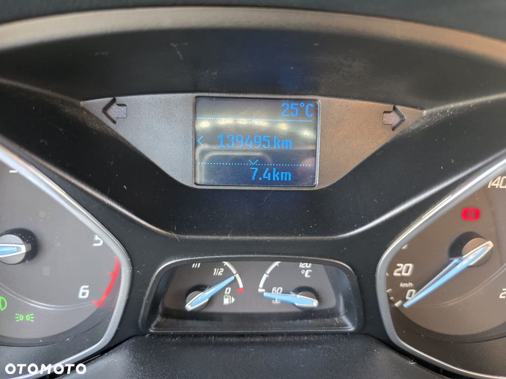 Ford C-MAX - 16