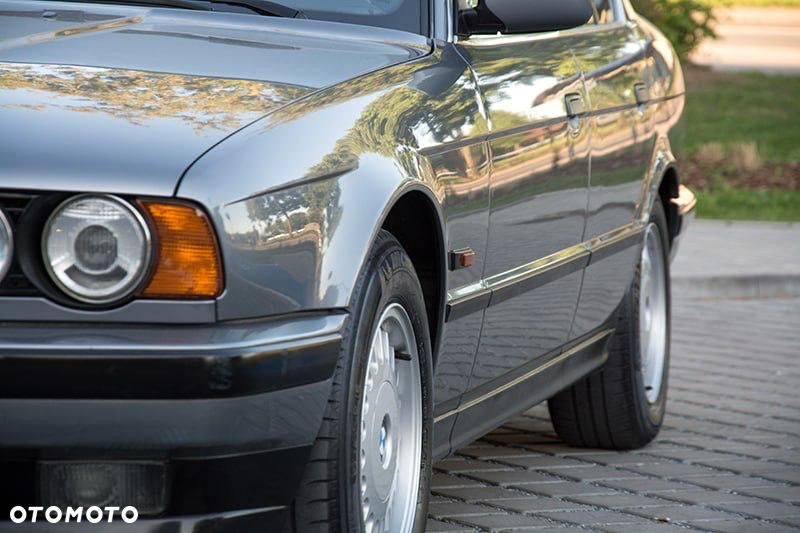 BMW Seria 5 525i - 3