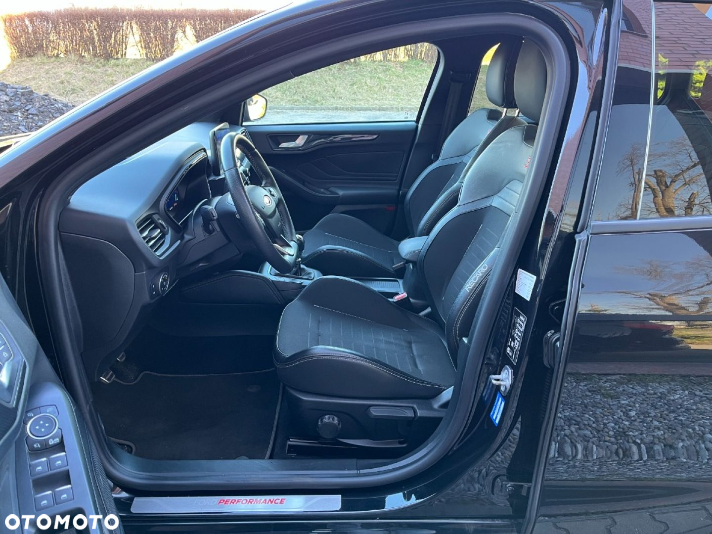 Ford Focus 2.3 EcoBoost ST Edition - 26