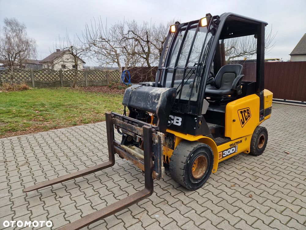 JCB TLT 30D ,TLT 25D ,teleskopowy 3 tony - 15