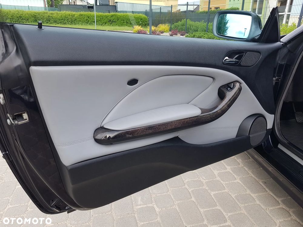 BMW Seria 3 318 Ci Edition Exclusive - 31