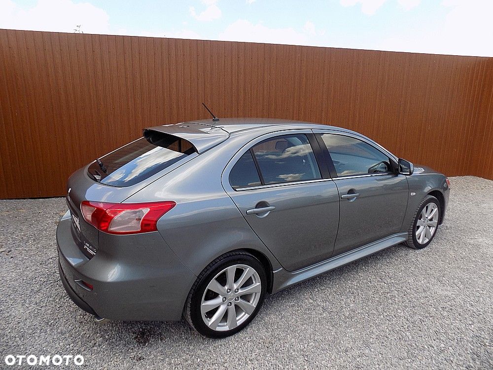 Mitsubishi Lancer 1.8 DI-D ClearTec Inform - 4