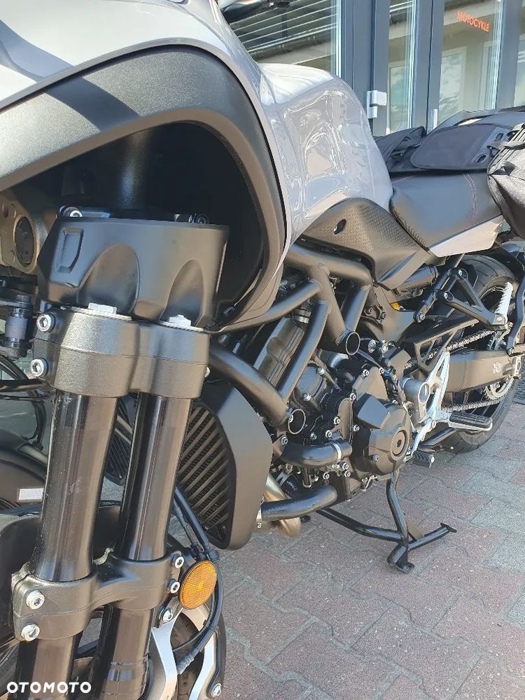 Yamaha NIKEN - 6