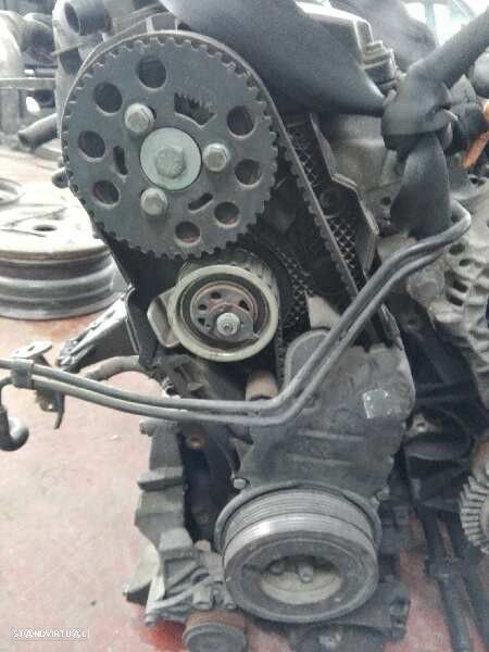 MOTOR COMPLETO VOLKSWAGEN PASSAT 2001 -AWX - 7