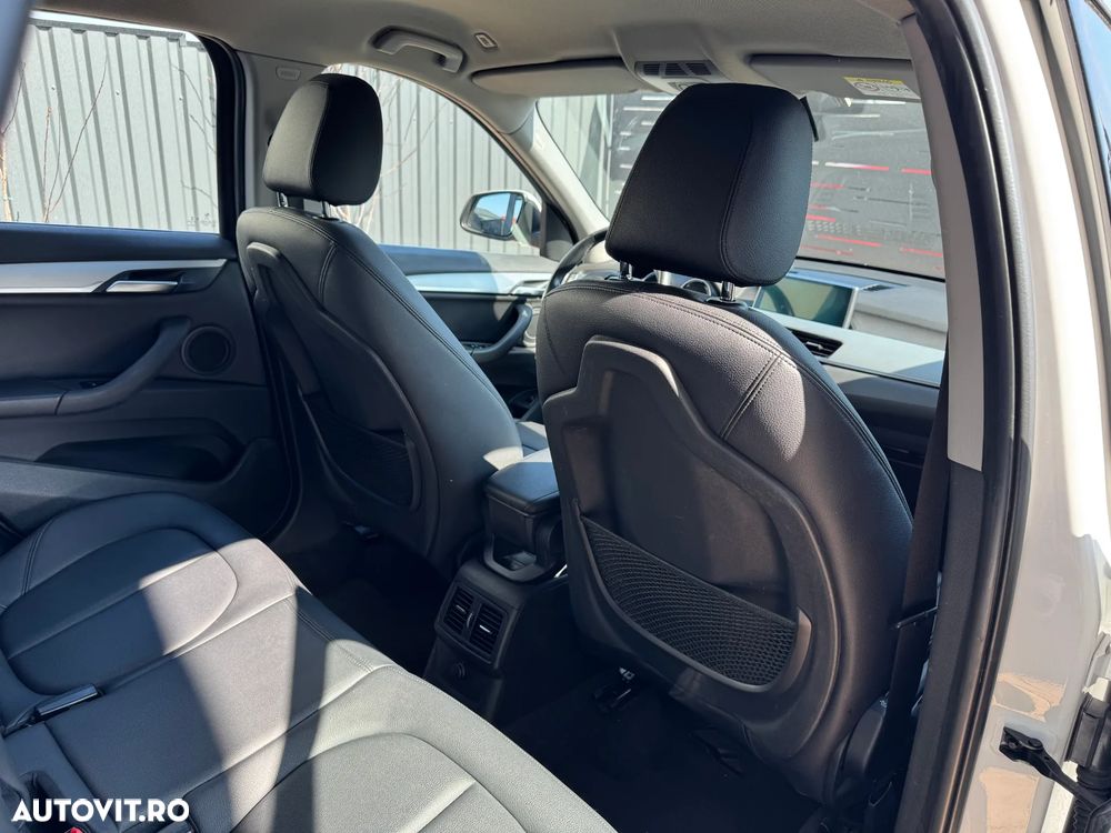 BMW X1 - 11