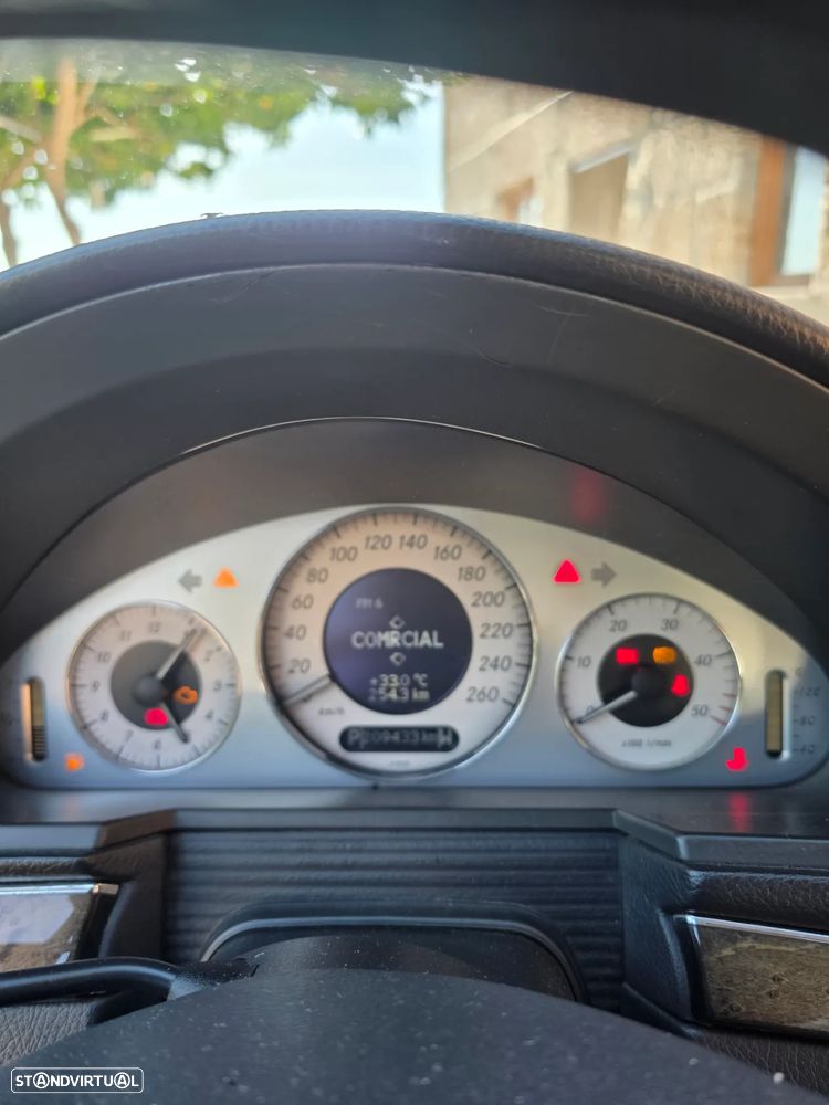 Mercedes-Benz E 220 - 9