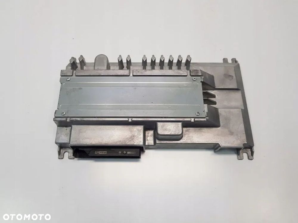 WZMACNIACZ BANG OLUFSEN 4N0035223B AUDI A6 A7 - 1