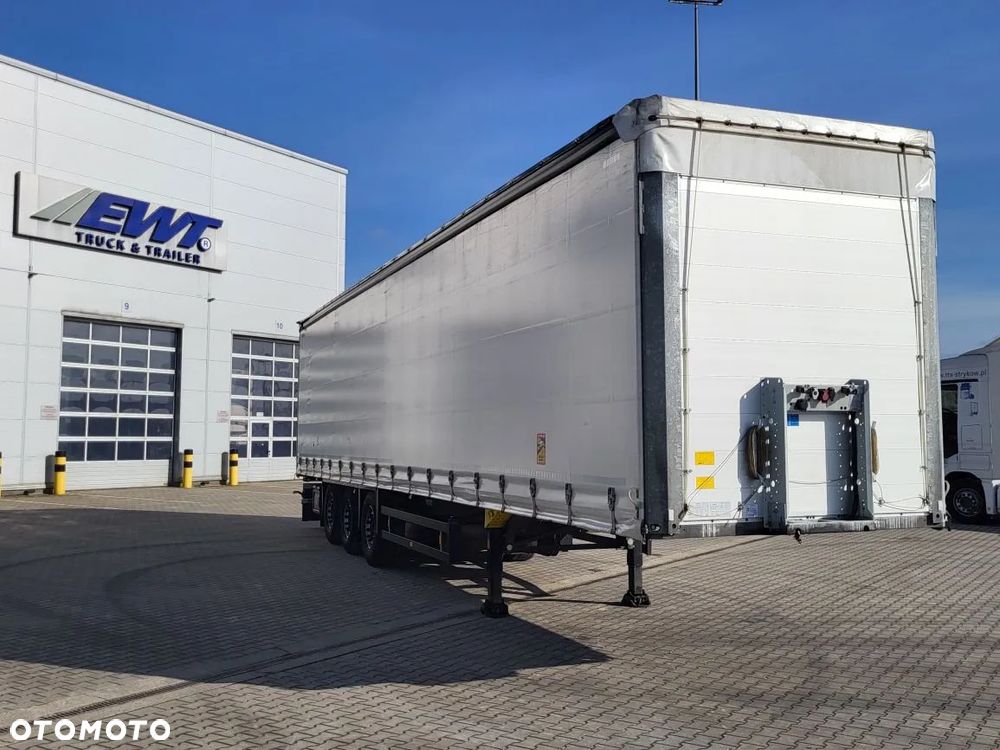 Schmitz Cargobull - - 3