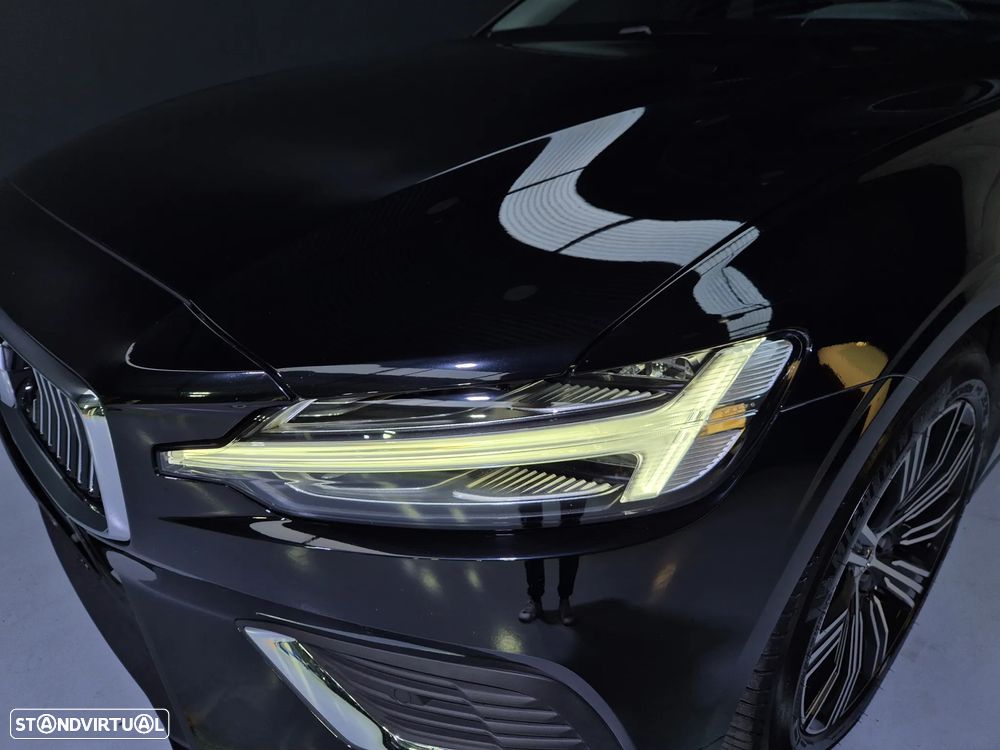 Volvo V60 2.0 T6 AWD TE Inscription - 3