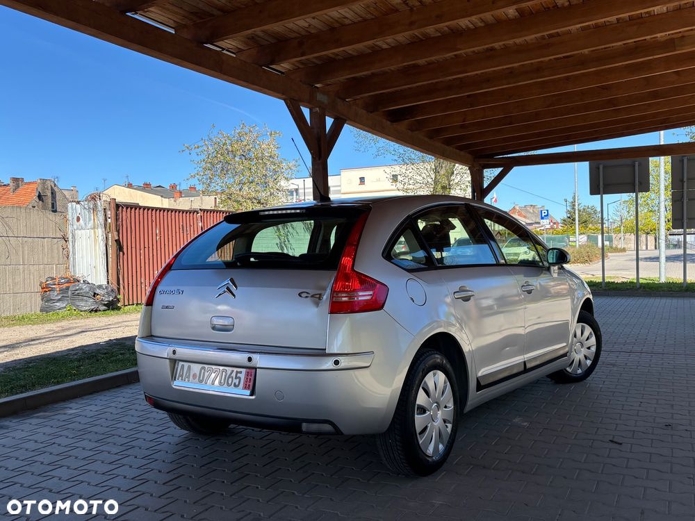 Citroën C4 1.6 16V Exclusive - 6