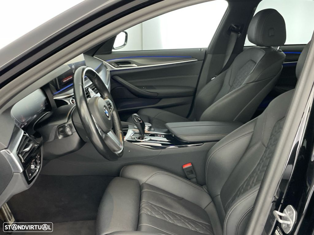 BMW 520 d Pack M Auto - 11